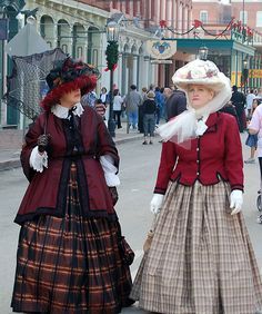 Dickensian Christmas, Victorian Dresses