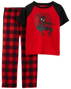 Your Spidey Fan Will Be Swinging Everywhere In Style In These Loose Fit Poly Pjs Starring The Friendly Neighborhood Spider-man! ©marvel Red Casual Sets For Sleepover, Casual Red Sets For Sleepover, Red Character Print Loungewear Sets, Red Character Print Sleepwear For Sleepover, Spiderman Pajamas, Spiderman Outfit, Carter Kids, Modieuze Outfits, Boys Pajamas