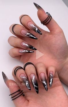 Black Witchy Nail Designs, Kpop Concert Nails, Black Chrome Nails Coffin, Molten Metal Nails, Nail Art Stiletto, Nails Festival, Black And White Nails, Witchy Nails, Mens Nails