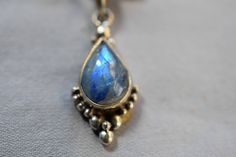 This teardrop opal pendant is set in silver, and on a unique silver chain Opal Pendants, Pendant Necklaces, Silver Chain, Jewelry Necklace Pendant, Beauty Book, Opal, Jewelry Necklaces, Accessory Gift, Necklaces