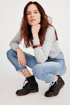 Nuuly | Jeans Street Style Chic, Jeans Online, Street Chic, Slim Jeans, Good Time, Womens Oxfords, Cropped Jeans, American Style, Good Times