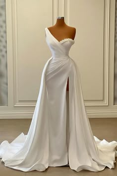 Charming White Long Mermaid One Shoulder Satin Beading Formal Prom Dresses El Salvador Wedding Dress, Plus Size White Formal Dress, White Prom Dress Long, Hijabista Fashion, Formal Prom Dresses Long, One Shoulder Prom Dress, Pearls Wedding, White Mermaid, Mermaid Evening Gown