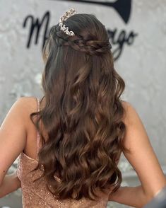 Debut Hairstyles, First Communion Hairstyles, Sweet 16 Hairstyles, Communion Hairstyles, Birthday Hairstyles, Quinceanera Hairstyles, Quince Hairstyles, Trendy Hairstyle, Homecoming Hair