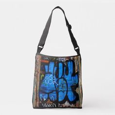 Graffiti bag. crossbody bag #slingbag Graffiti Bag, Crochet Sling Bag, Mini Sling Bag, O Bag, Diy Fashion Clothing, Art Bag, Beautiful Costumes, Sling Bags, Watches Women Fashion