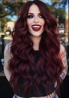 Red hair New stylish & Gorgeous red hair color ideas - color de pelo rojo Patrick Garcia, Red Hair Looks, Cherry Red Hair, Magenta Hair, Cherry Hair