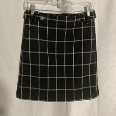 Zips In The Back Side Pockets Lined 94% Polyester 3% Spandex 3% Other Waist 28" Hips 32" Length 18" Pleated Jacket, Loft Outlet, Black Tweed, Bow Detail Dress, Floral Print Skirt, White Square, Linen Skirt, Straight Skirt, Black White Fashion