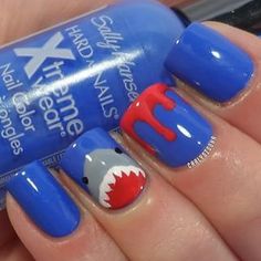 Apparently Jaws inspired nail art can be cute. | 17 Pretty Incredible Nail Art Designs Inspired By Movies Hard Nails, Manicure Gel, Simple Nail Art Designs, Cute Nail Designs, Easy Nail Art, Manicure E Pedicure, Cool Nail Art, Jack Skellington