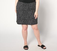 A style-savvy must-have for movers and shakers, this skort combines the feminine flair of a skirt with the confident coverage of shorts. You'll love its playful print and convenient pockets, but mostly you'll love that it can be dressed up or down to keep up with your on-the-go lifestyle. From Susan Graver. Casual Knee-length Skort With Built-in Shorts, Casual Above Knee Skirt For Summer, Susan Graver, Style Savvy, A Skirt, Keep Up, Dress Skirt, Must Haves, Fashion Dresses