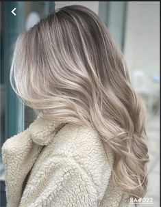 Ash Brown Hair With Highlights, Light Brown Hair Shades, Light Ash Brown Hair, Brown Hair Inspiration, Ash Blonde Hair Colour, Dyed Blonde Hair, Dirty Blonde Hair, Brown Hair With Blonde Highlights