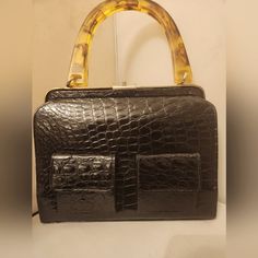 Crocodile Alligator Vintage Saks 5th Avenue Handbag Bag Purse With Pockets Alligator Crocodile, Crocodile Bags, 5th Avenue, Saks Fifth, Alligator, Saks Fifth Avenue, Satchel, Bag Lady, Size 10