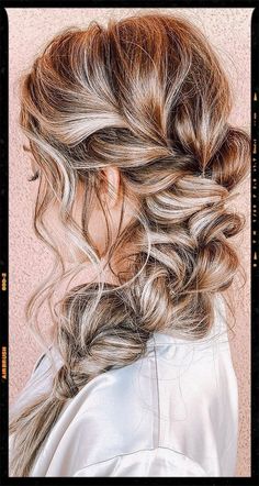 Messy Single Side Braid - Hairstyle Idea