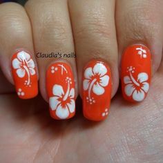 Tropical Flower Nails, Hibiscus Nail Art, Hawaiian Flower Nails, Hawaiian Nails, Design Offices, Hawaii Nails, Modern Offices, Beach Nail, Tropical Nails