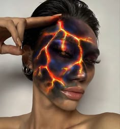 Scary Halloween Makeup Looks, Uv Makeup, Fire Makeup, Creative Halloween Makeup, Scary Halloween Makeup, Makeup Looks Ideas, Face Art Makeup, Face Paint Makeup