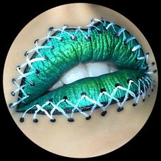 Lip Makeup Art, Halloween Selfie, Lip Artwork, Green Lips, Beauty Lips, Halloween Eye Makeup, Halloween Eyes, Lipstick Art