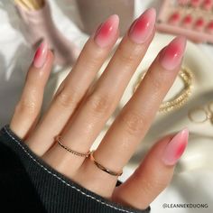 Capture the French-girl allure with the Paris Press-On Nail Set. Featuring a trend-driven French tip design, this subtle twist on a classic look is perfect for dressing up or down. Short Almond Shape, Aura Nail, Short Almond Shaped Nails, 30 Nails, Aura Nails, Short Almond, Nail Remover, Blush Nails, Love Plus