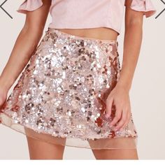 Beautiful Skirt, Still Has Tags, It's An Australian Size 12, But Us Size 8, It Fits Me Comfortably And Sits Right At My Waist!! Great With Crop Tops Or Body Suits! Nwt Rose Gold Sequin Skirt, Gold Sequin Skirt, Body Suits, Rose Gold Sequin, Beautiful Skirt, Beautiful Skirts, Gold Sequin, Sequin Skirt, Sequin