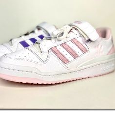 Brand New In Box Size 10.5m / 12w Adidas Forum Low, Forum Low, Adidas Forum, Sneakers Pink, Shoes Adidas, Pink Adidas, Low Sneakers, Mens Shoes Sneakers, Adidas Shoes