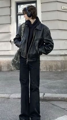 Masc Fashion, Mens Outfit Inspiration, Leather Jacket Outfits, Cool Outfits For Men, Looks Black, Swaggy Outfits, Streetwear Men Outfits, Mode Inspo, 가을 패션