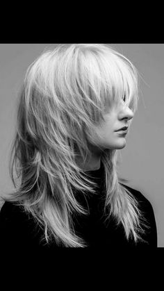 Emo Shag, Hair Stylies, Shag Haircut, Alternative Hair, Fluffy Hair, Short Hair Haircuts, Hair Reference, Cut My Hair, Hair Inspo Color