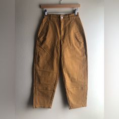 Everlane The Utility Barrel Pant Cotton Rosewood Size 00. Condition Is New Without Tags. Measurements Length Size 35 Inches Inseam Size 25 Inches Waist Size 12 Inches Rise Size 10.5 Inches Hips Size 19 Inches Thighs Size 12 Inches Leg Opening Size 7 Inches Everlane Cotton Tapered Leg Bottoms, Everlane Casual High Waist Pants, Mustard High Waist Bottoms For Workwear, High Waist Mustard Bottoms For Work, Mustard Trousers With Pockets, Mustard High-waist Bottoms For Work, Mustard Bottoms With Pockets For Workwear, Mustard High Waist Bottoms With Pockets, Everlane Trousers With Pockets