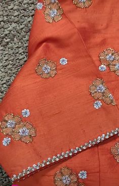 Peach Embroidery Blouse, Peach Colour Maggam Work Blouse, Multi Color Blouse Designs, Simple Hand Embroidery Blouse Design, Simple Aari Work Blouse Design, Floral Blouse Designs