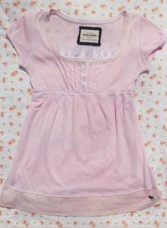 Vintage Outfits Coquette, Abercrombie And Fitch Babydoll Top, Abercrombie Babydoll Top, Hollister Babydoll Top, 2000s Pink Outfits, Abercrombie And Fitch 2000s, Cute 2000s Outfits, Abercrombie And Fitch Outfits