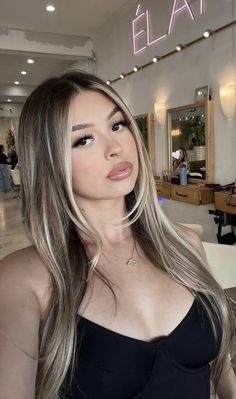 Lived In Dark Blonde, Birthday Haircut, Blonde Asian Hair, Ash Blonde Hair Balayage, Blonde Hair With Roots, Perfect Blonde Hair, Rambut Brunette, Ash Blonde Hair Colour, Beige Hair