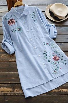 Design Kurta, Designer Kurti Patterns, Salwar Kamiz, Cotton Kurti Designs, Casual Wear Dress, Kurti Designs Party Wear, Trendy Fashion Tops, Muslim Fashion Outfits, Fashionista Clothes