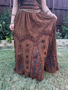 Introducing our Pari Vintage Vibe Brown Embroidery Maxi Skirt, perfect for embracing those boho and hippie vibes! This stunning skirt features pleated borders that add a touch of elegance, while the maxi length offers a chic and comfortable fit.Crafted with fairly-core fashion inspiration, this skirt is ideal for creating enchanting cottage-core looks. Whether you're strolling along sandy shores or exploring hidden getaways, this skirt will ensure you're dressed to impress. Its flowing silhouett Vibe Brown, Core Fashion, Brown Embroidery, Sandy Shores, Hippie Vibes, Vintage Vibe, Vintage Vibes, British Indian, Cottage Core