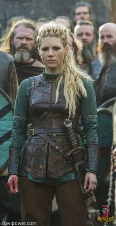 Lagertha Costume, Viking Shield Maiden, Lagertha Hair, Viking Warrior Woman, Viking Cosplay, Viking Costume, Viking Women