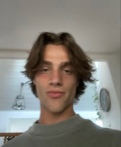 Johnny Kavanagh Aesthetic, Keeping 13, Male Haircuts Curly, Middle Hair, Binding 13, Mens Haircuts Short Hair, Brown Hair Men, Middle Part Hairstyles