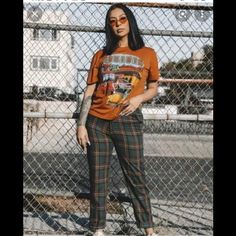 Nwot Shein Curve Rust Coloured Cruisin T-Shirt. 27” Pit To Pit And 29” Long Shein Outfit Ideas, Plaid Pants Outfit, 70’s Outfit, Plaid Pants Women, Tartan Pants, Shein Outfits, Outfit Jeans, Cute Outfits For School, Thrift Fashion