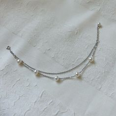 Freshwater Pearl Station Bracelet Double Chain Pearl - Etsy Canada Pearl Wire Bracelet, Pearl And Chain Bracelet, Simple Pearl Bracelet, Modern Pearl Necklace Design, Diy Pearl Bracelet, Chain Bracelet Diy, Diy Jewelry Set, Bridal Bracelet Pearl, Silver Pearl Jewelry