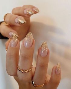 Nail Arts, Chrome Nails, Gold Nails