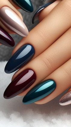 Multi Color Nail Ideas, Classy Dark Nails, November Nail Ideas, Bold Nail Art, Autumn Nail Ideas, Nails Work, Minimalistic Chic, Ombre Acrylic, White Tips