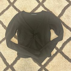 Never Worn Very Good Condition Casual Black Ruched Top, Cinched Top, Tops Brandy Melville, Brandy Melville Tops, Black Long Sleeve, Brandy Melville, One Size Fits All, Brandy, Womens Tops