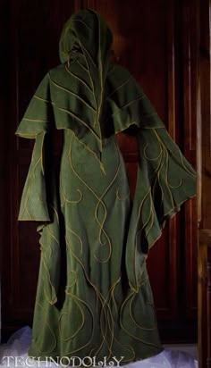 Lolita Elven Coat, Ren Fest, Fantasy Clothes, Fairy Clothes, Medieval Dress, Fantasy Costumes, Fairy Costume, Fantasy Clothing