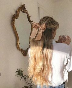 Luscious Winter Hair Ideas That Will Make Your Outfits | Blogmas Day 3 ~ annabelannunziata Long Blonde, Princess Aesthetic, Long Blonde Hair, Grunge Hair, Aesthetic Hair, Hair Day, Pretty Hairstyles, Hair Looks, Hair Goals