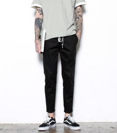 Man Styling, Style Tomboy, Man Streetwear, Idea Man, Fashion Minimal, Minimalism Style, Urban Fashion Women, Men Fashion Casual Outfits, Sneakers Men Fashion