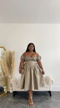 21st Birthday Outfits Plus Size, Birthday Dinner Outfit, Body Positive Fashion, Birthday Dress Women, Plus Size Wedding Guest Dresses, Fall Gathering, Plus Size Gowns, Summer Wedding Outfits