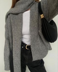 Ny Outfits, Autumn Fits, Current Fashion, Stockholm Fashion, Work Wardrobe, Fashion Lookbook, Cozy Fashion, Mode Inspiration, Retro Outfits