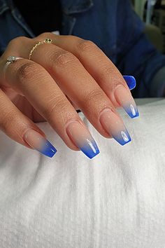 Nails Ombre Blue, Royal Blue Nails Designs, Blue Prom Nails, Faded Nails, Blue Ombre Nails, Wave Nails, Blue And White Nails