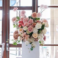 all pink wedding centerpiece Mauve And Dusty Rose Wedding Decor, White And Pink Wedding Flowers, Wedding Chuppah Flowers, Shades Of Pink Wedding, Tall Flower Centerpieces, Chuppah Flowers, Bridgerton Wedding, Pink Wedding Centerpieces, Wedding Chuppah