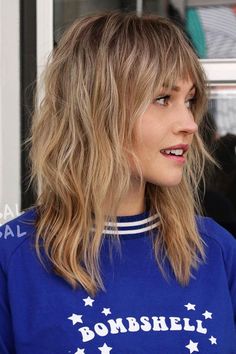 Medium Length Hairstyles For Thin Hair: Get Your Perfect Look Today ★ Layered Shaggy Wolf Cut Fringe Styles, Modern Shag Haircut, Bombshell Hair, Modern Shag, Medium Shag Haircuts, Long Shag Haircut, Short Shag Haircuts, Bangs For Round Face, Shag Haircuts