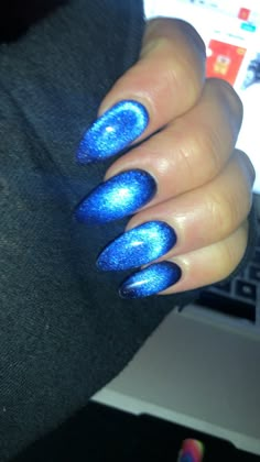 Red White And Blue Cat Eye Nails, Blue Cat Eye Nails Almond, Jelly Magnetic Nails, Royal Blue Cat Eye Nails, Blue Cats Eye Nails, Navy Cat Eye Nails, Cat Eye Blue Nails, Dark Blue Cat Eye Nails, Blue Cat Eye Nails Design