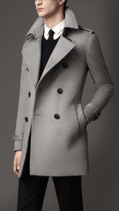 Mens Dressing Styles Casual, Grey Overcoat, Maxi Dress Winter, Mens Fashion Suits, Boys Coat, Mens Winter Fashion, Suit Fashion, Men's Coats And Jackets