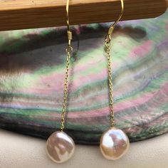 These Are Beautiful Pink Keshi Pearls Dangling From High Quality 14k Gold Plated Chain. The Pearls Are Natural Keshis, So They're All Nacre With Very High Luster. The Metal Is 14k Gold Plated Over 925 Sterling Silver. The Buyer Will Receive A Small Gold Foil Box, In Case They're Purchasing A Gift, And I Do Ship Same Day :). Thank You So Much For Looking Through My Items! Earrings Dangle Simple, Earrings Ideas, Dragonfly Earrings, Silver Earrings Handmade, Earring Ideas, Heart Dangle Earrings, Earring Tutorial, Heart Drop Earrings, Keshi Pearls