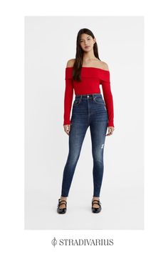 Super high-waist skinny fit jeans with a five-pocket design. Zip fly and metal top button fastening. Rise: Super high waist, just above the navel Fabric: Super stretch Fitting: Fitted to the thigh and ankle Chic High Waist Denim Jeggings, Slim Fit High Waist Jeans For Fall, Trendy Slim Jeggings, Trendy High-waisted Jeggings, Chic High Waist Jeggings For Fall, Slim Fit High-waist Fall Jeggings, Trendy Straight Leg Jeggings, Slim Fit High Waist Fall Jeggings, High Waist Slim Fit Jeggings For Fall