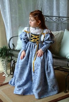 Daisy Costume, Gown Costume, Medieval Wedding, Period Outfit, Mia 3