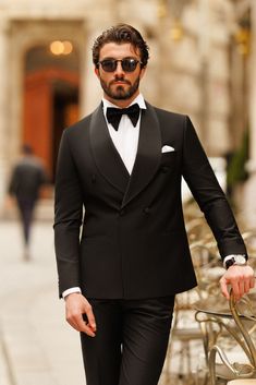 A classic statement of power and elegance, the Black Double Breasted Tuxedo 2-Piece commands attention. Perfectly tailored, it exudes sophistication and confidence for any formal occasion.  #blacktuxedo #doublebreastedsuit #formalfashion #elegantstyle #tailoredfit #luxurymenswear #boldlook #modernformalwear #sophisticatedstyle #mensfashion Black Double Breasted Suit, Mens Dress Shoes Guide, Wedding Suits Men Black, Blue Three Piece Suit, Black Tie Tuxedo, Modern Fit Suit, Double Breasted Tuxedo, Wedding Dresses Men Indian, Suit Stores